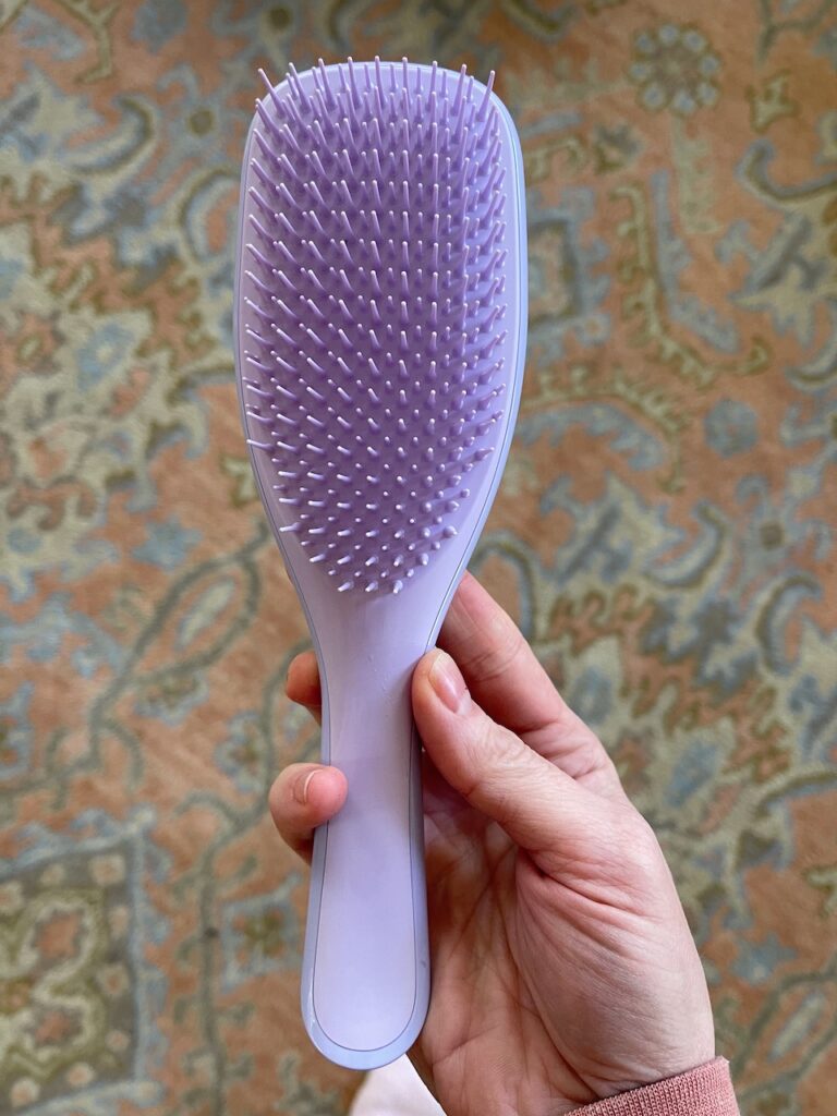 the best detangling hairbrush